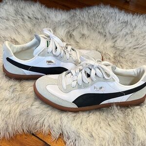 Puma White Black Gum Low-Top Sneakers